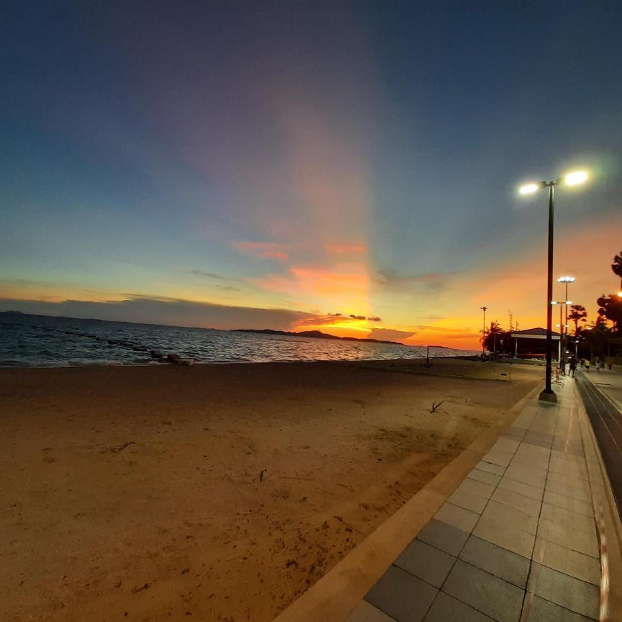 Nong Guest House Pattaya Buitenkant foto