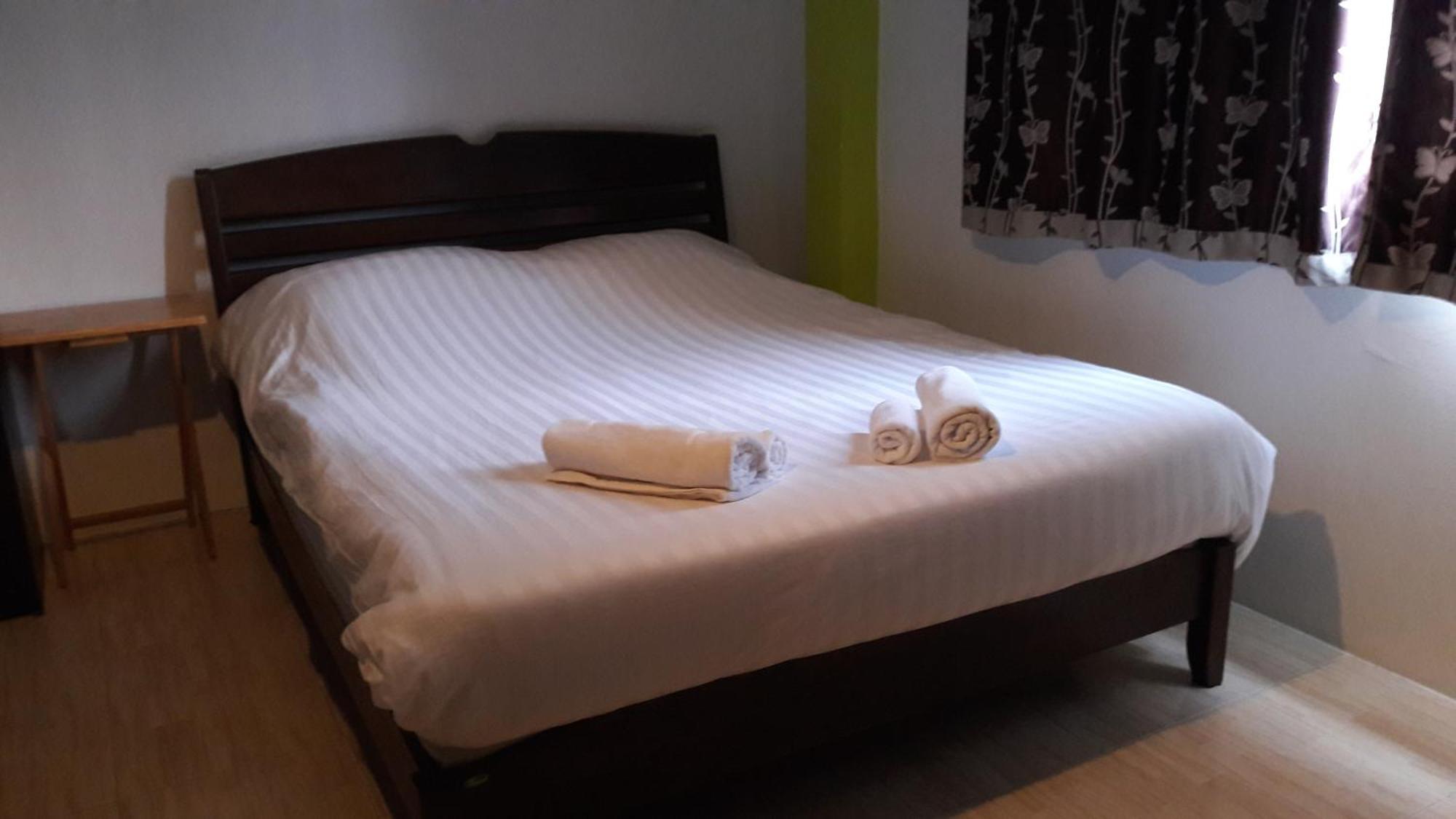 Nong Guest House Pattaya Buitenkant foto