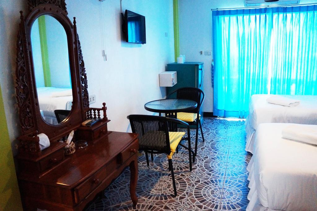Nong Guest House Pattaya Buitenkant foto
