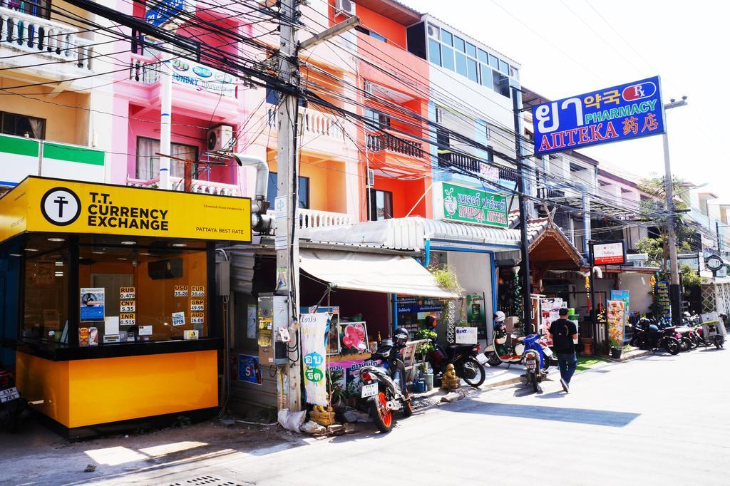 Nong Guest House Pattaya Buitenkant foto
