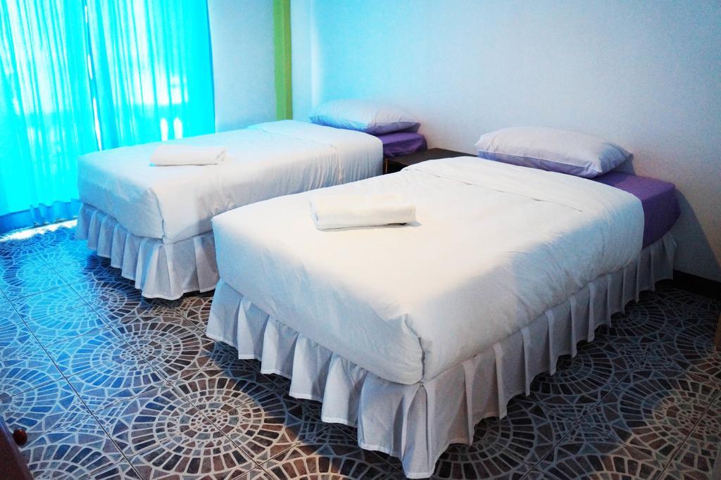 Nong Guest House Pattaya Buitenkant foto