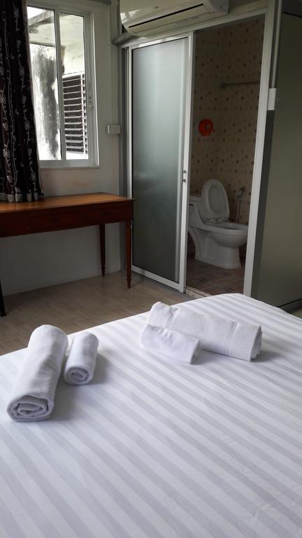 Nong Guest House Pattaya Buitenkant foto