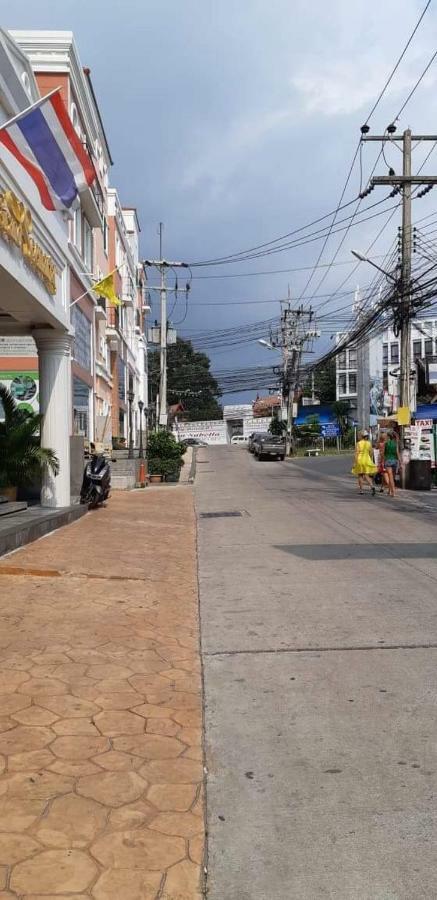 Nong Guest House Pattaya Buitenkant foto